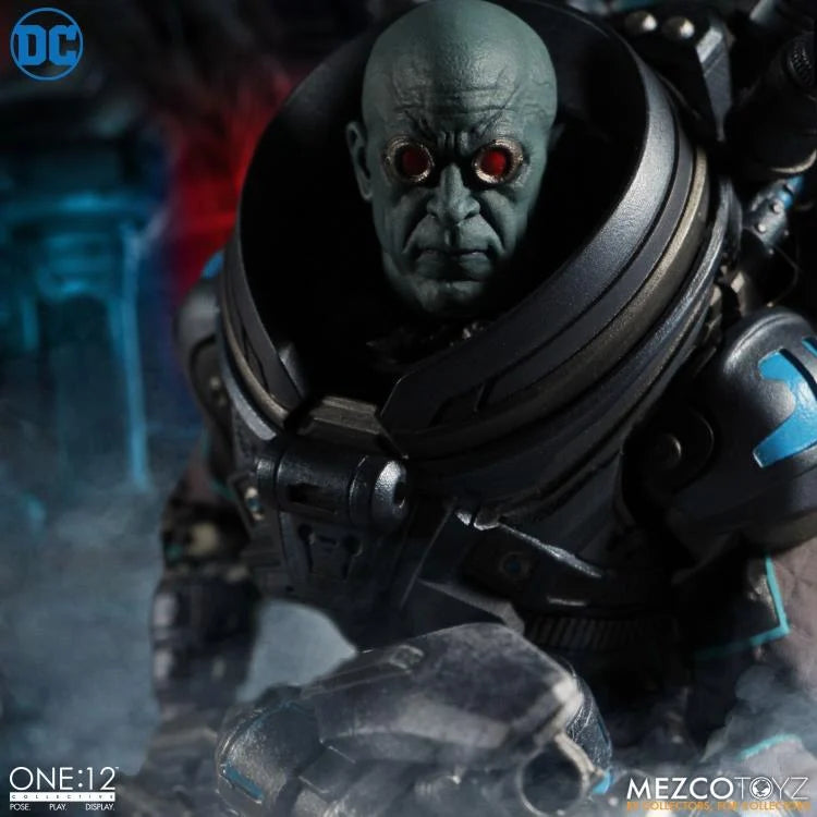 DC Comics One:12 Collective Deluxe Mr. Freeze