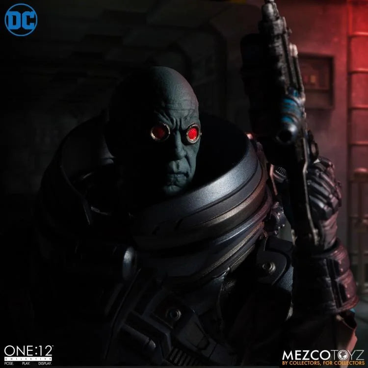 DC Comics One:12 Collective Deluxe Mr. Freeze